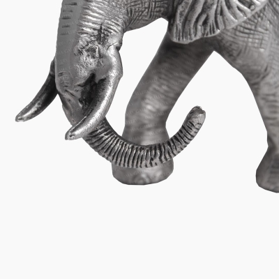 تندیس فیل نقره‌ای